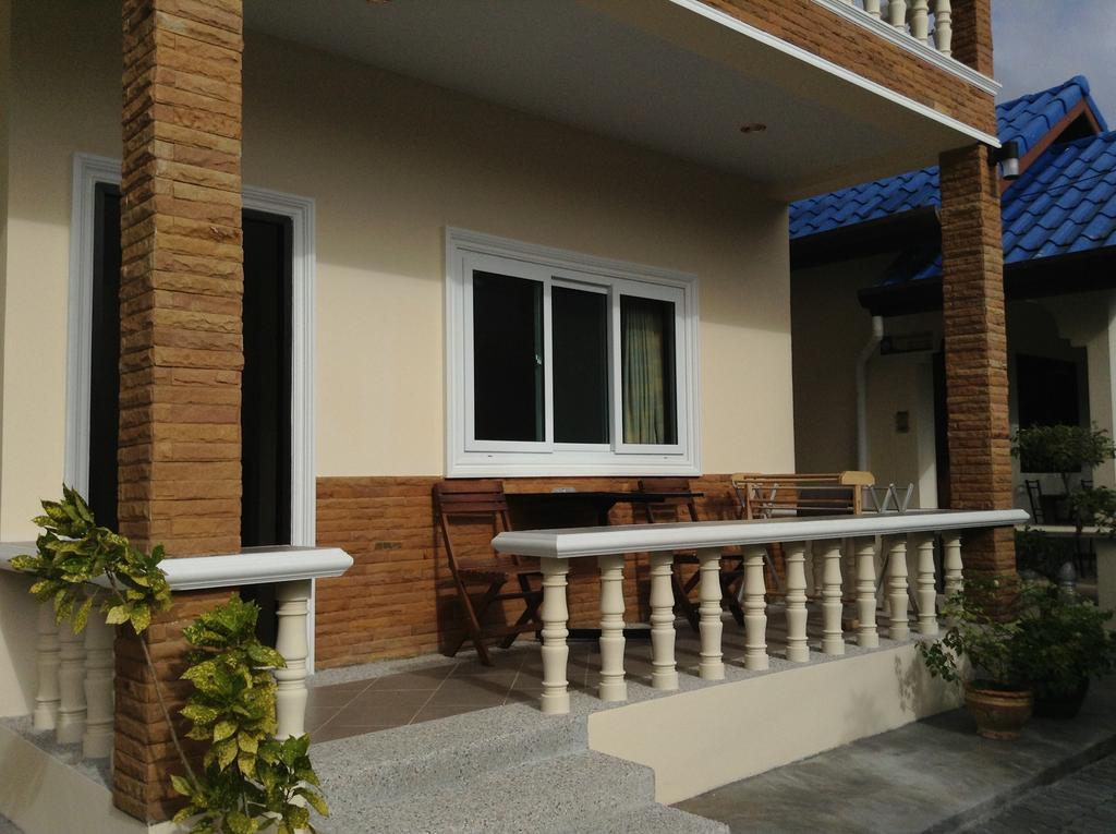 Wattana Bungalow Nai Yang Beach Habitación foto